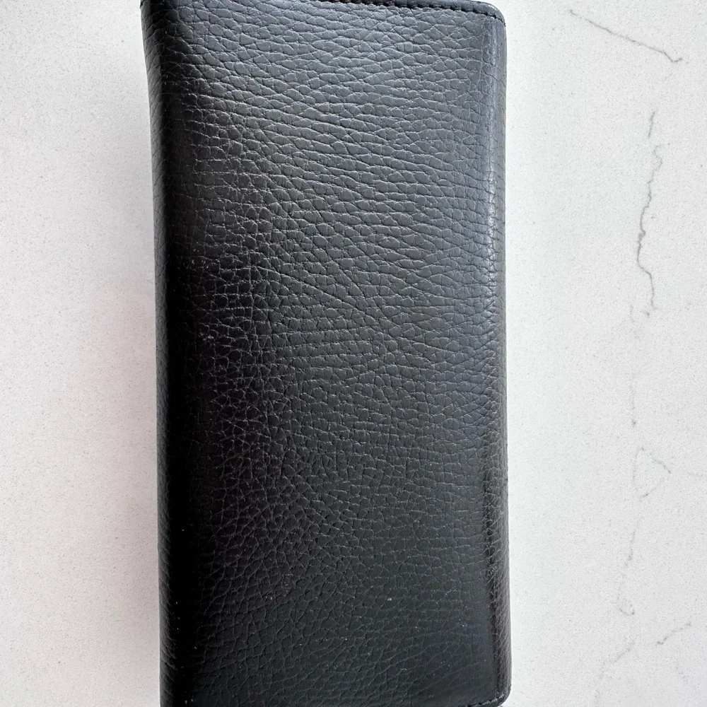 Gucci Black Wallet with Gold Interlocking G - Picture 3 of 12